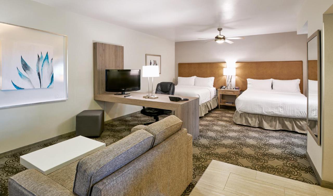 Holiday Inn Hotel & Suites Chihuahua By Ihg Exteriör bild