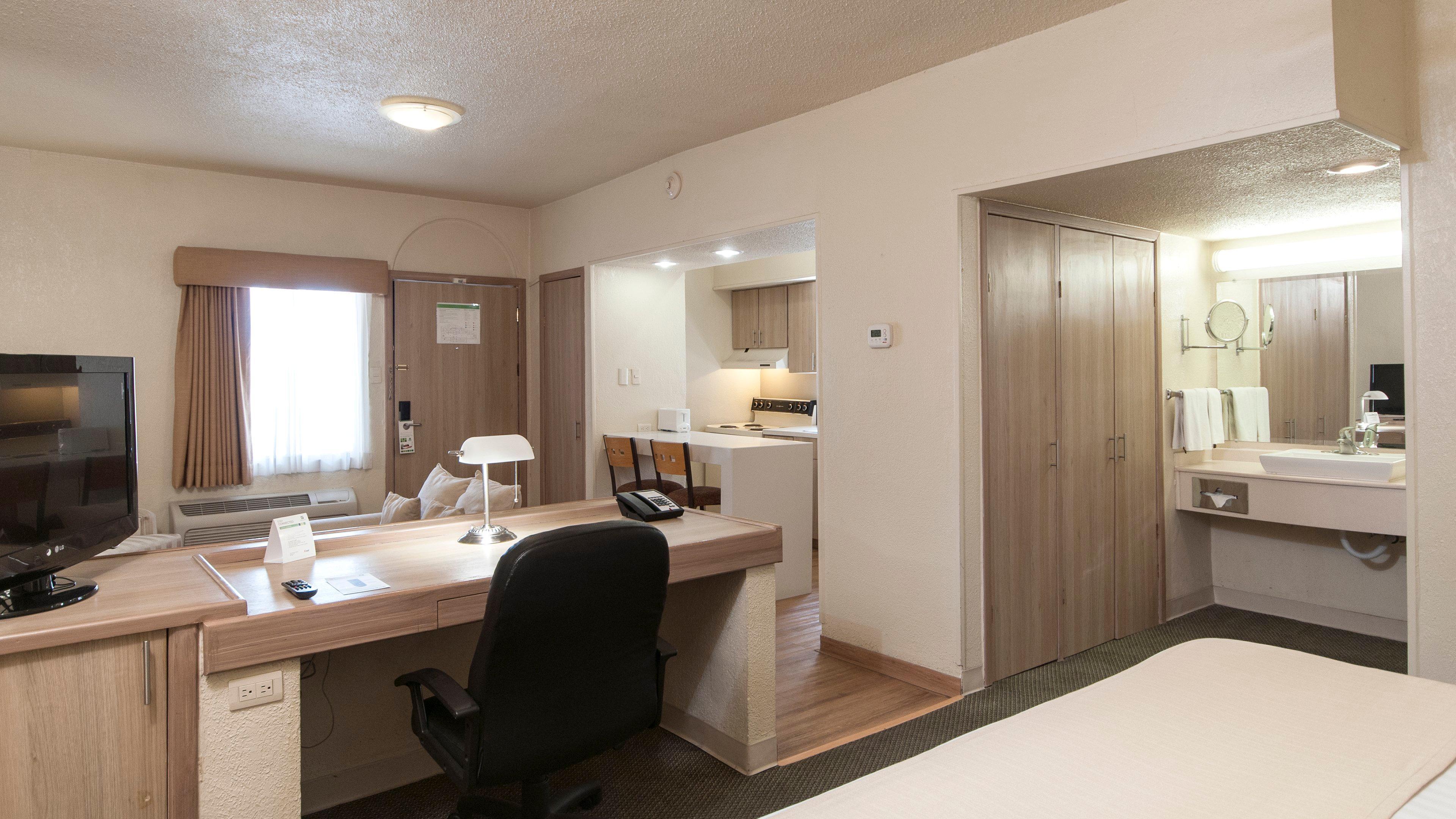 Holiday Inn Hotel & Suites Chihuahua By Ihg Exteriör bild