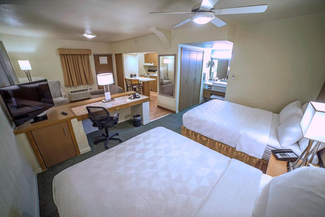 Holiday Inn & Suites Chihuahua Expo By Ihg Exteriör bild