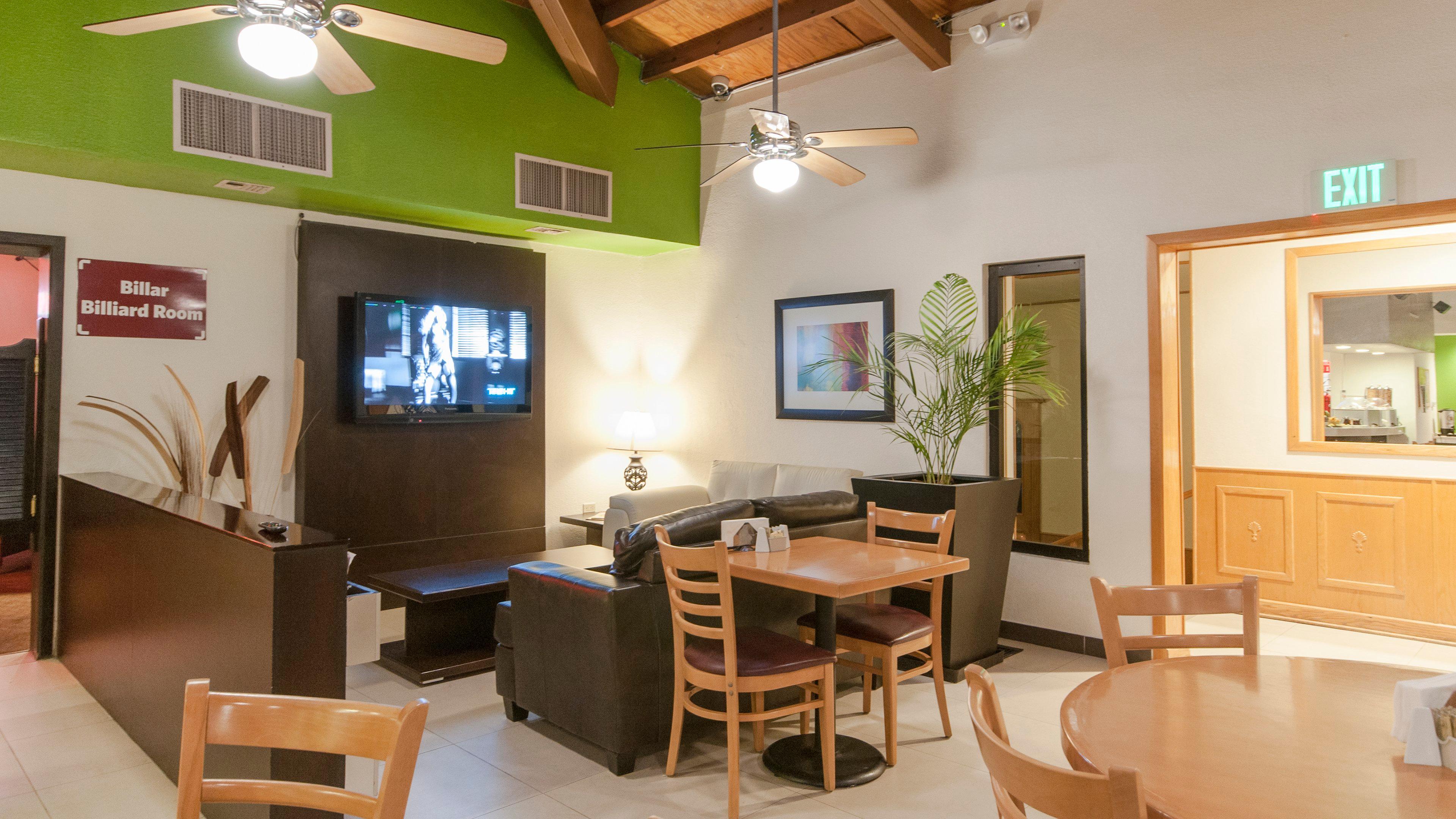 Holiday Inn Hotel & Suites Chihuahua By Ihg Exteriör bild