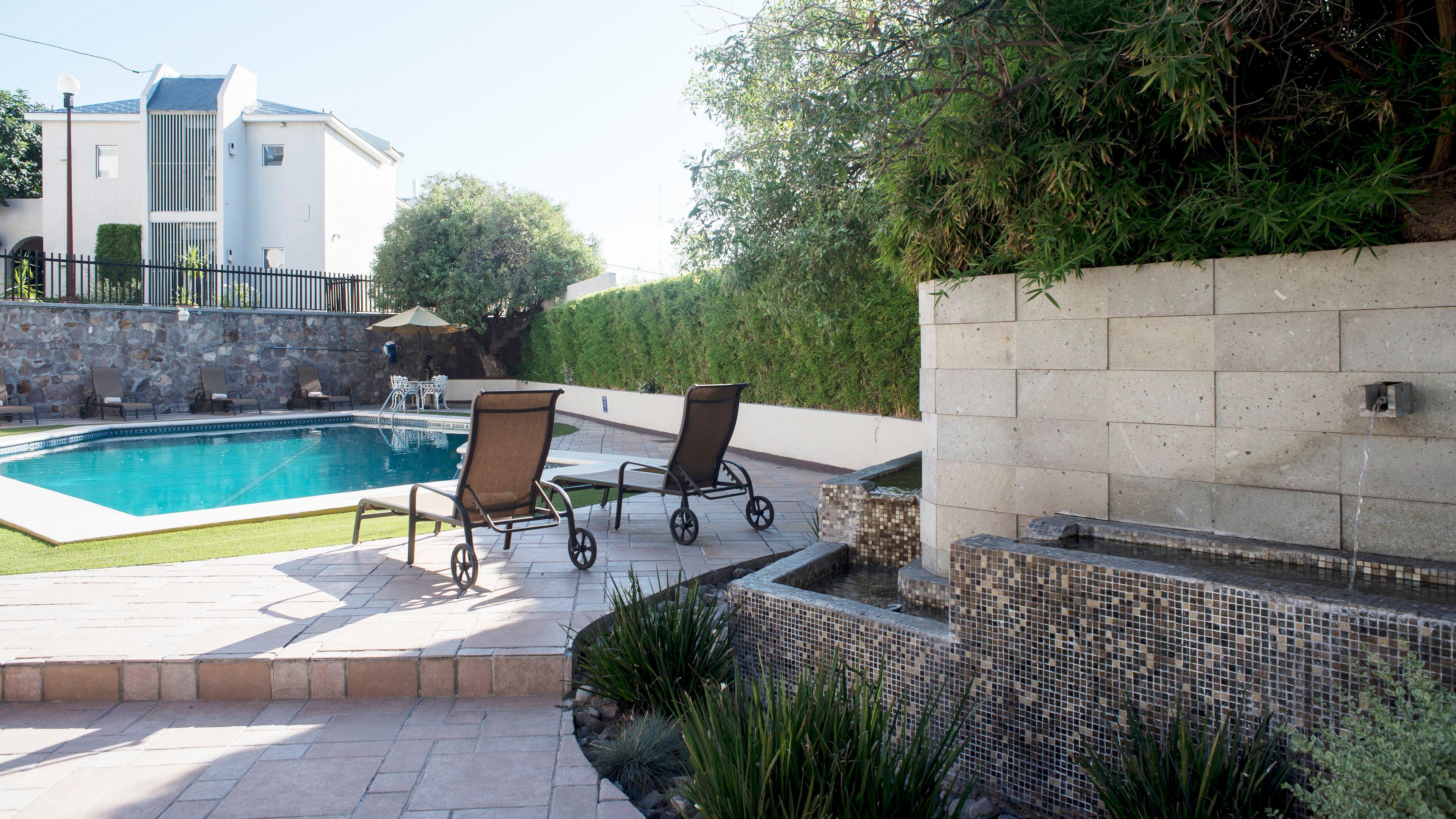 Holiday Inn Hotel & Suites Chihuahua By Ihg Exteriör bild