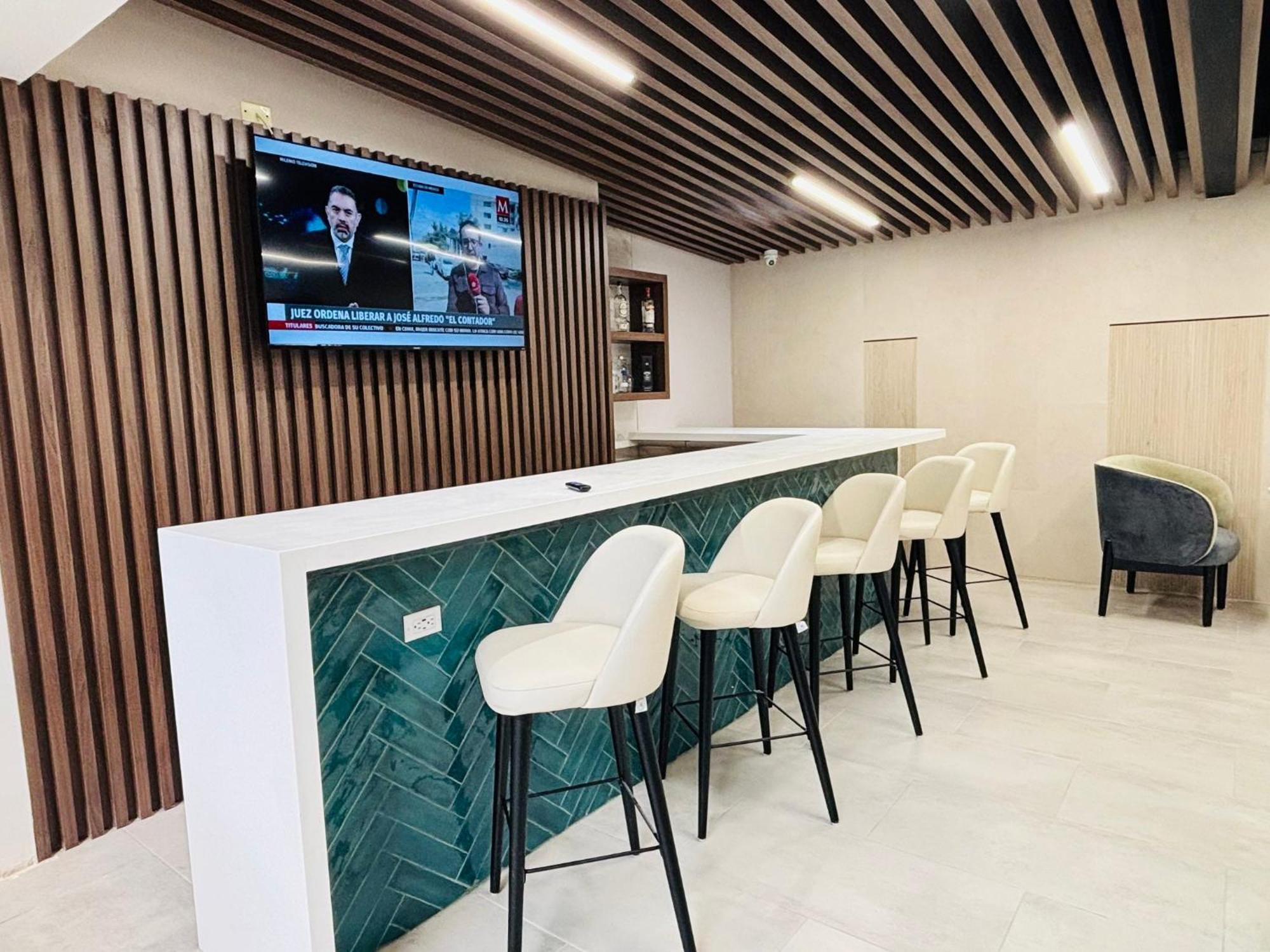 Holiday Inn Hotel & Suites Chihuahua By Ihg Exteriör bild