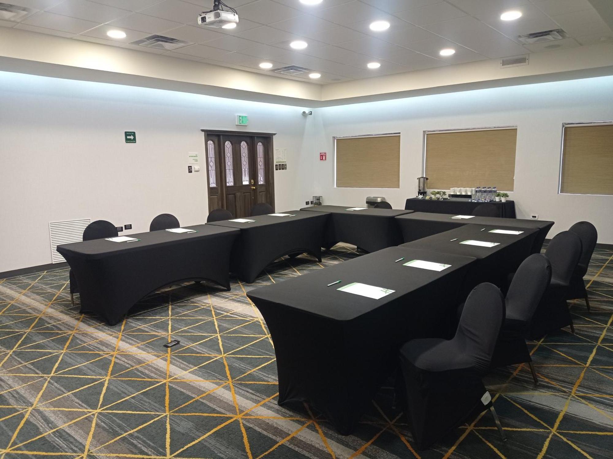 Holiday Inn & Suites Chihuahua Expo By Ihg Exteriör bild